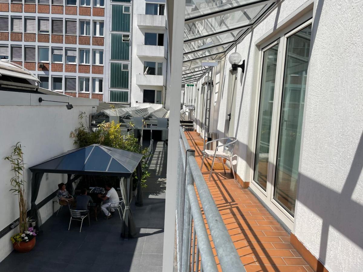 City Lounge Hotel Dusseldorf Bagian luar foto
